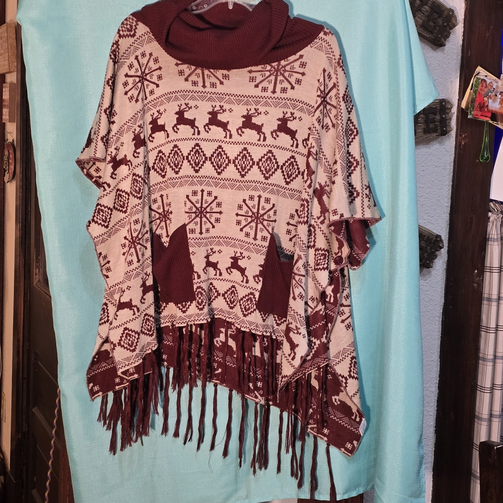 Bo Bel Burgundy Knit Poncho with Fringe